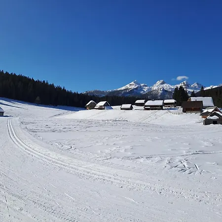 Apartma Pokljuska Idila - Idyllic Pokljuka Above Apartamento