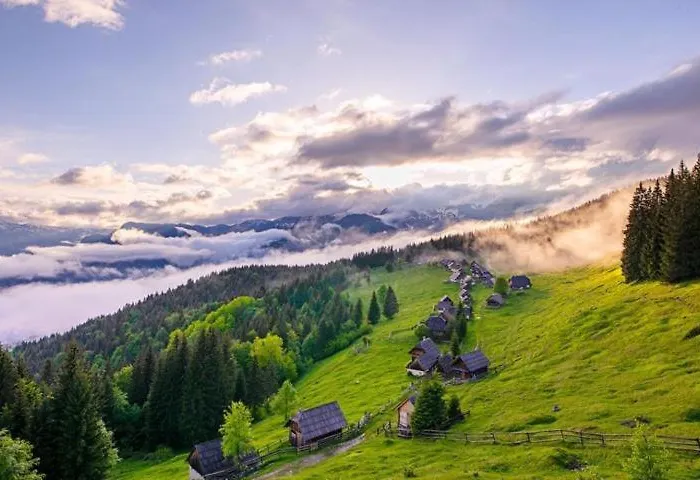 Apartma Pokljuska Idila - Idyllic Pokljuka Above *